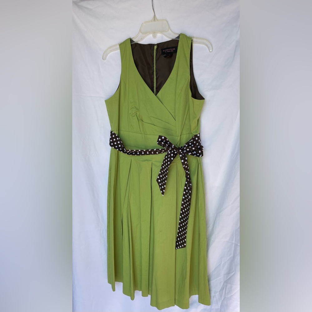 Green Knee-Length Dress with Brown Polkadot Belt